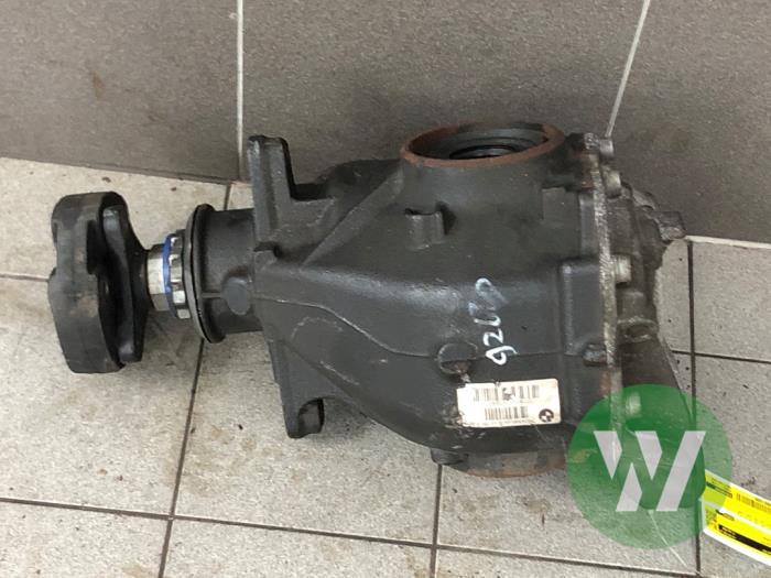 Usagé Différentiel arrière BMW 4 serie Gran Coupe (F36) 425d 2.0 16V Prix € 313,95 Règlement à la marge proposé par Wessel Parts & Service B.V.