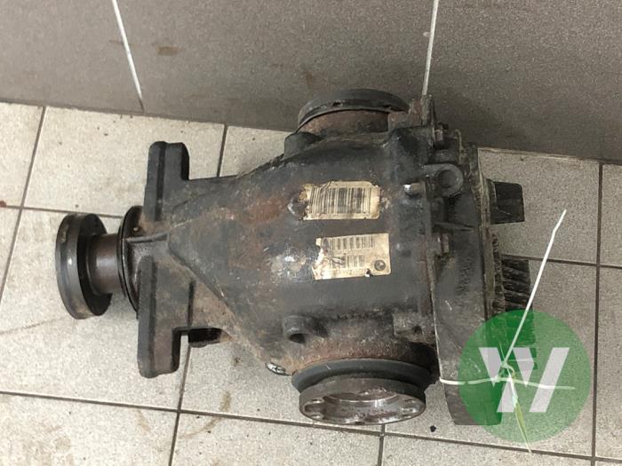 Gebrauchte Differential hinten BMW 5 serie Touring (E61) Preis € 208,95 Margenregelung angeboten von Wessel Parts & Service B.V.
