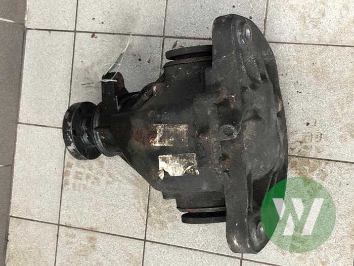 Gebrauchte Differential hinten BMW 5 serie Touring (E39) Preis € 208,95 Margenregelung angeboten von Wessel Parts & Service B.V.