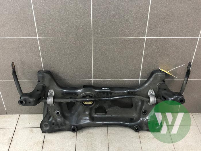 Begagnade Underram Skoda Octavia Combi (NXAC) 1.5 TSI 16V Pris € 156,45 Marginaltabell erbjuds av Wessel Parts & Service B.V.