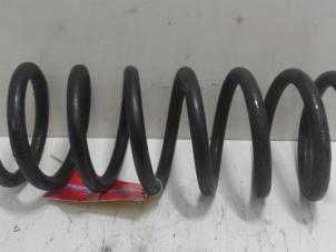 Used Rear coil spring Chevrolet Captiva (C100) Price € 35,00 Margin scheme offered by Autobedrijf G.H. Wessel B.V.