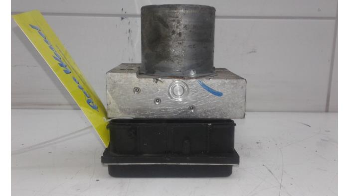 Usagé Pompe ABS Ford Transit 2.2 TDCi 16V Prix € 99,75 Règlement à la marge proposé par Wessel Parts & Service B.V.