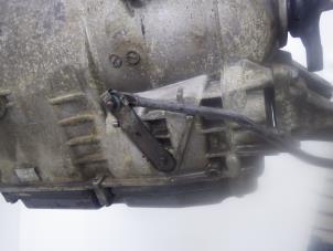 Getriebe van een Mercedes-Benz CL (215) 5.8 CL-600 V12 36V 2000