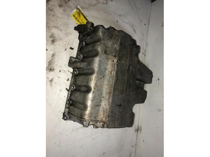 Gebrauchte Ölwanne Volkswagen Polo Preis € 57,75 Margenregelung angeboten von Wessel Parts & Service B.V.