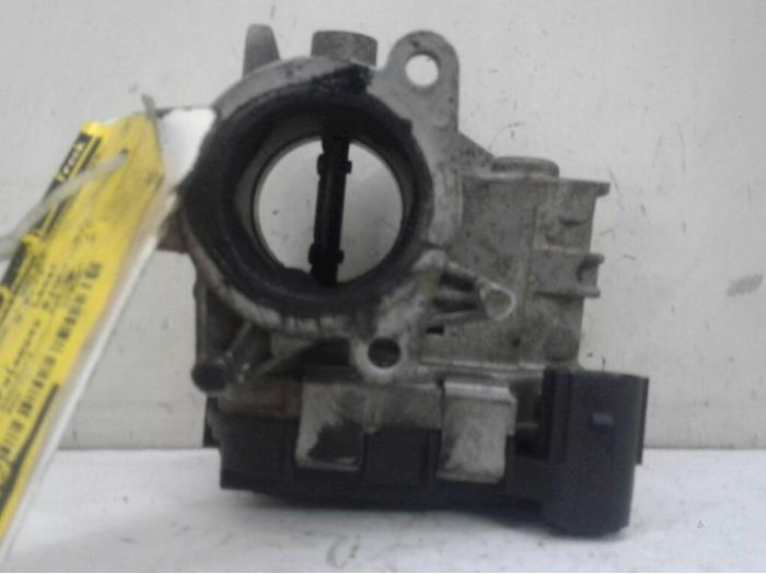 Gebrauchte Drosselklappengehäuse Opel Combo 1.3 CDTI 16V ecoFlex Preis € 82,95 Margenregelung angeboten von Wessel Parts & Service B.V.