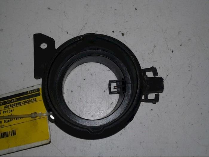 Usagé Débitmètre Mercedes Vito (639.7) 3.0 122 CDI V6 24V Prix € 63,00 Règlement à la marge proposé par Wessel Parts & Service B.V.