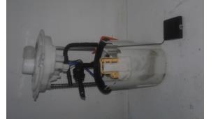 Begagnade Elektrisk bränslepump Mercedes A (W169) 2.0 A-180 CDI 16V Pris € 71,00 Marginaltabell erbjuds av Autobedrijf G.H. Wessel B.V.