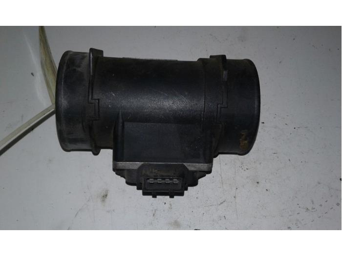 Gebrauchte Luftmengenmesser Opel Omega Preis € 26,25 Margenregelung angeboten von Wessel Parts & Service B.V.