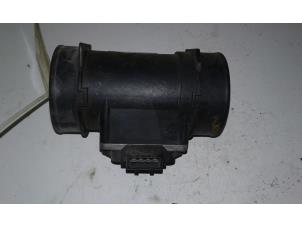 Used Airflow meter Opel Omega Price € 25,00 Margin scheme offered by Autobedrijf G.H. Wessel B.V.