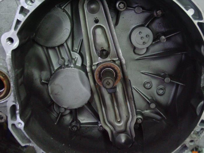 Gearbox from a MINI Mini (R56) 1.6 One D 16V 2012