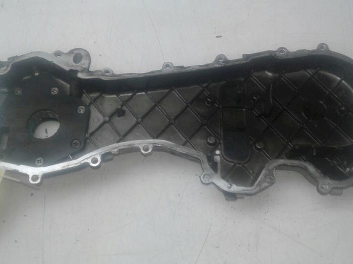 Usagé Couvercle de distribution Opel Combo 1.3 CDTI 16V ecoFlex Prix € 75,00 Règlement à la marge proposé par Wessel Parts & Service B.V.