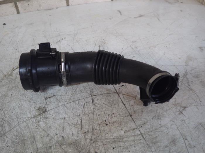 Usagé Débitmètre Audi A5 (8T3) 2.7 TDI V6 24V Prix € 40,95 Règlement à la marge proposé par Wessel Parts & Service B.V.