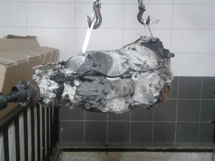 Getriebe van een Audi A6 Avant (C6) 2.7 TDI V6 24V 2007