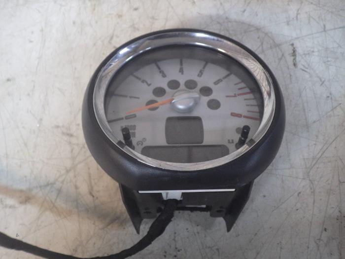 Używane Obrotomierz Mini Mini (R56) 1.6 16V Cooper Cena € 78,75 Procedura marży oferowane przez Wessel Parts & Service B.V.