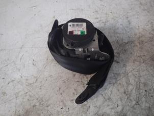 Used Seatbelt tensioner, right BMW X6 (E71/72) xDrive40d 3.0 24V Price € 89,00 Margin scheme offered by Autobedrijf G.H. Wessel B.V.