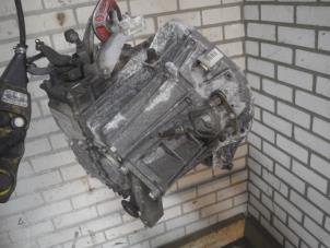 Used Gearbox Mercedes Vaneo (W414) Price € 325,00 Margin scheme offered by Autobedrijf G.H. Wessel B.V.