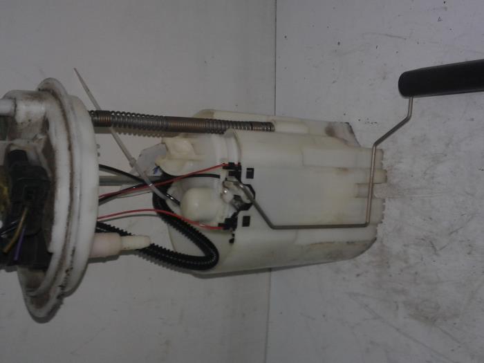 Electric fuel pump from a Fiat 500 2010