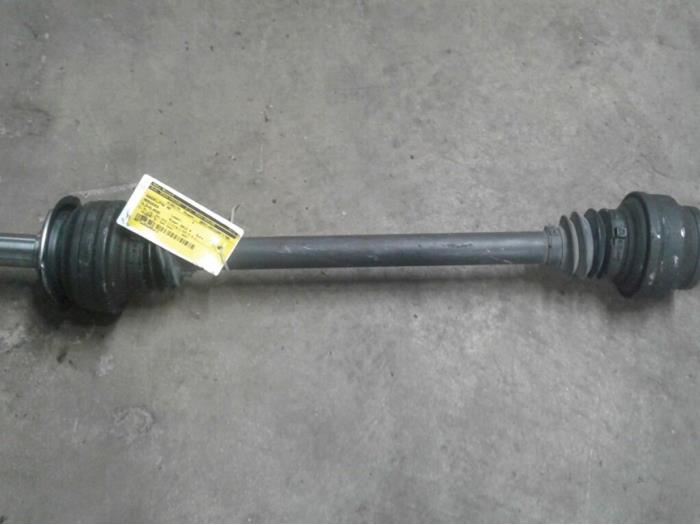 Drive shaft, rear right from a Mercedes-Benz CLS (C218) 350 CDI BlueEfficiency 3.0 V6 24V 2012