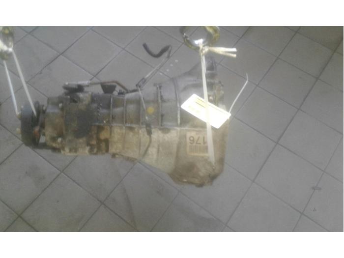 Gebrauchte Getriebe Mercedes E (W210) 2.2 E-220D 16V Preis auf Anfrage angeboten von Wessel Parts & Service B.V.
