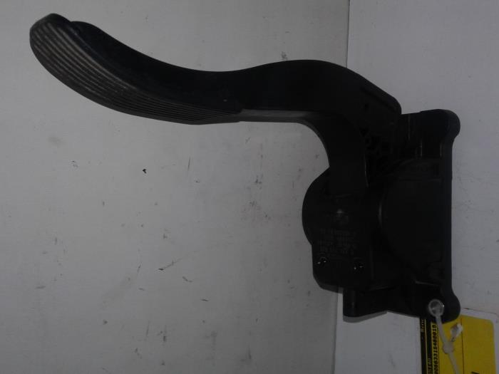 Czujnik polozenia pedalu gazu z Mercedes-Benz Sprinter 3,5t (906.63) 310 CDI 16V 2010