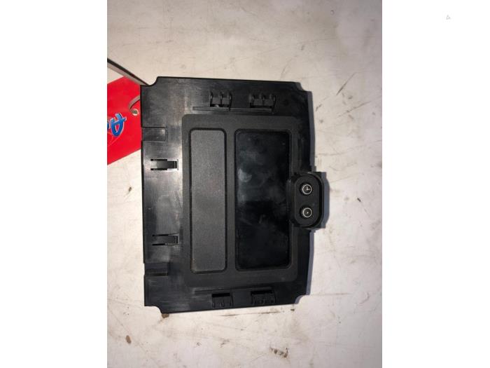 Begagnade Innerdisplay Opel Zafira Mk.I (F75) 2.2 DTI 16V Pris € 51,45 Marginaltabell erbjuds av Wessel Parts & Service B.V.