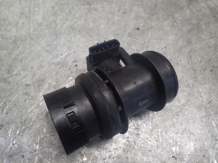Begagnade Luftflödesmätare BMW Mini (R50/53) 1.4 D One Pris € 42,00 Marginaltabell erbjuds av Wessel Parts & Service B.V.