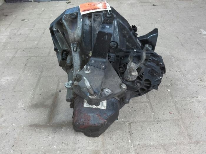 Getriebe van een Renault Kangoo Express (FC) 1.5 dCi 68 2007