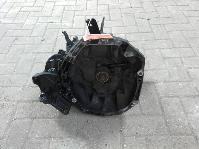 Gebrauchte Getriebe Renault Kangoo Express (FC) 1.5 dCi 68 Preis € 472,50 Margenregelung angeboten von Wessel Parts & Service B.V.