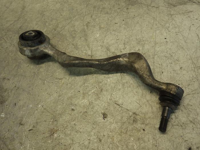 Front wishbone, right from a BMW 3 serie Touring (E91) 335i 24V 2008