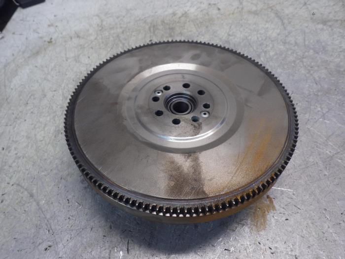 Used Flywheel Opel Adam 1.0 Ecotec 12V SIDI Turbo Price € 313,95 Margin scheme offered by Wessel Parts & Service B.V.