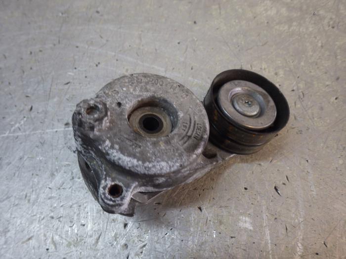 Usados Rodillo tensor correa múltiple Mercedes S (W221) 3.0 S-320 CDI 24V Precio € 63,00 Norma de margen ofrecido por Wessel Parts & Service B.V.