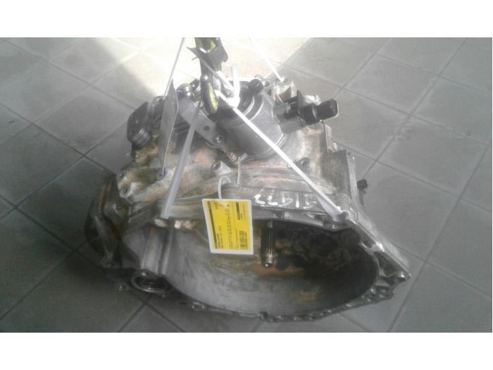 Generalüberholte Getriebe Opel Astra J (PC6/PD6/PE6/PF6) 1.7 CDTi 16V 110 Preis € 1.205,70 Mit Mehrwertsteuer angeboten von Wessel Parts & Service B.V.