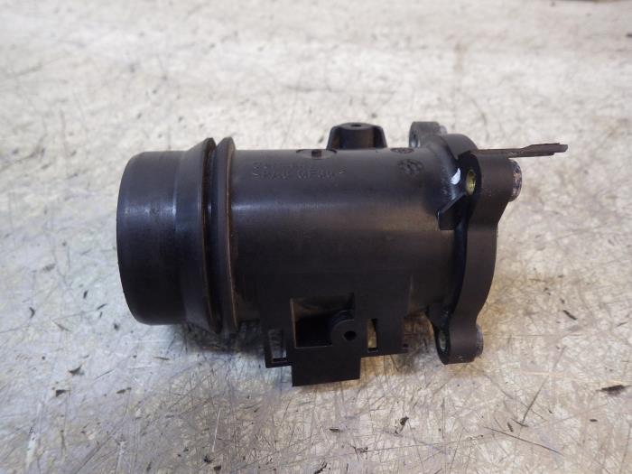 Gebrauchte Luftmengenmesser BMW 1 serie (F20) 116d 1.6 16V Efficient Dynamics Preis € 57,75 Margenregelung angeboten von Wessel Parts & Service B.V.