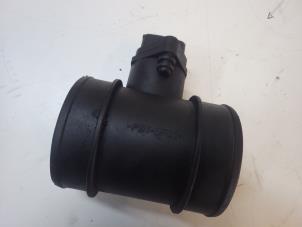 Used Airflow meter Opel Corsa C (F08/68) 1.7 DI 16V Price € 30,00 Margin scheme offered by Autobedrijf G.H. Wessel B.V.