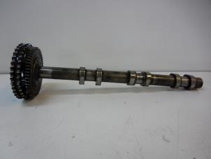 Used Camshaft Mercedes Viano (639) 3.0 CDI V6 24V Euro 5 Price on request offered by Autobedrijf G.H. Wessel B.V.