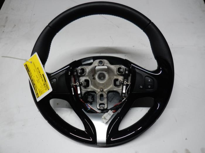 Steering wheel Renault Clio IV 1.5 Energy dCi 90 FAP - 484007003R