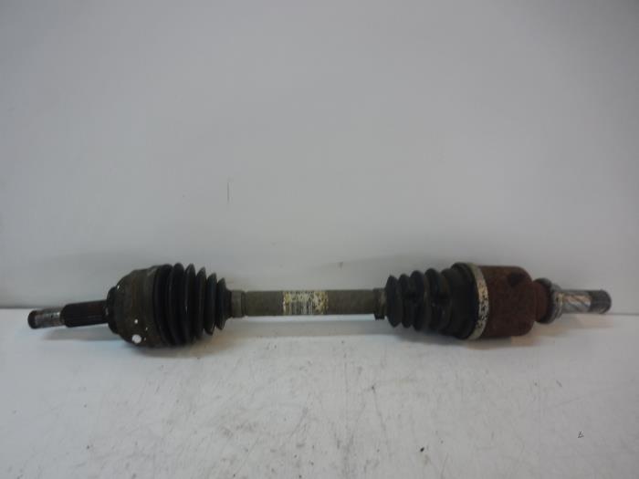 Front drive shaft, left from a Renault Twingo II (CN) 1.5 dCi 70 2008
