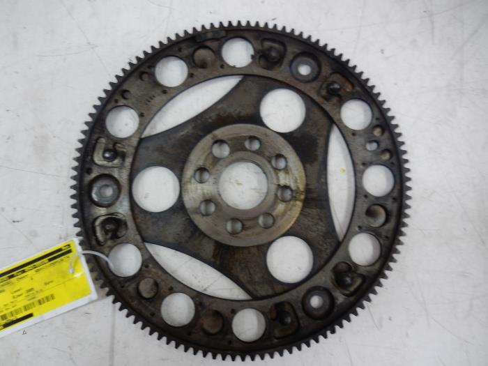 Begagnade Startkuggkrans BMW 3 serie (E90) 320d 16V Pris € 89,25 Marginaltabell erbjuds av Wessel Parts & Service B.V.