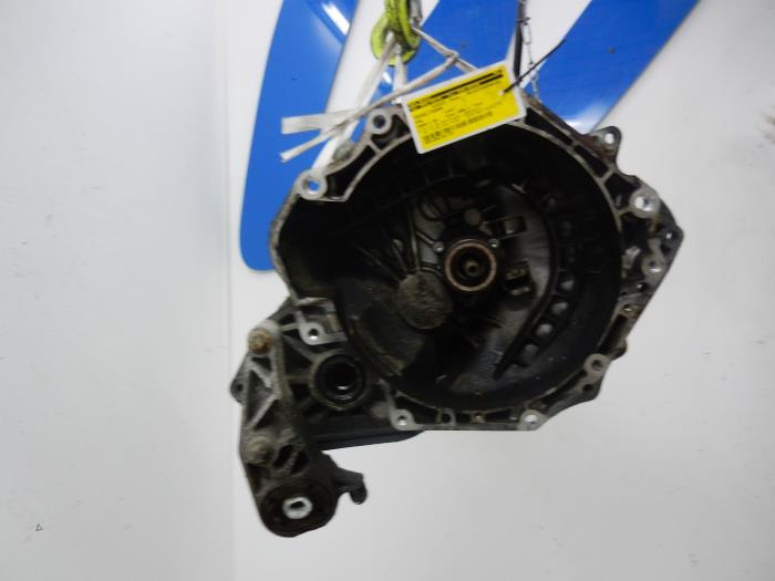 Gebrauchte Getriebe Opel Corsa C (F08/68) 1.0 12V Preis € 261,45 Margenregelung angeboten von Wessel Parts & Service B.V.