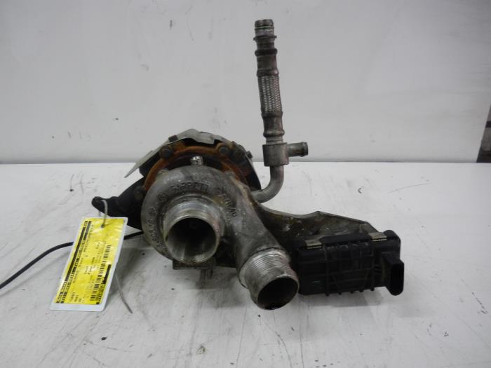 Gebrauchte Turbo Audi A8 (D3) 4.2 TDI V8 32V Lang Quattro Preis auf Anfrage angeboten von Wessel Parts & Service B.V.