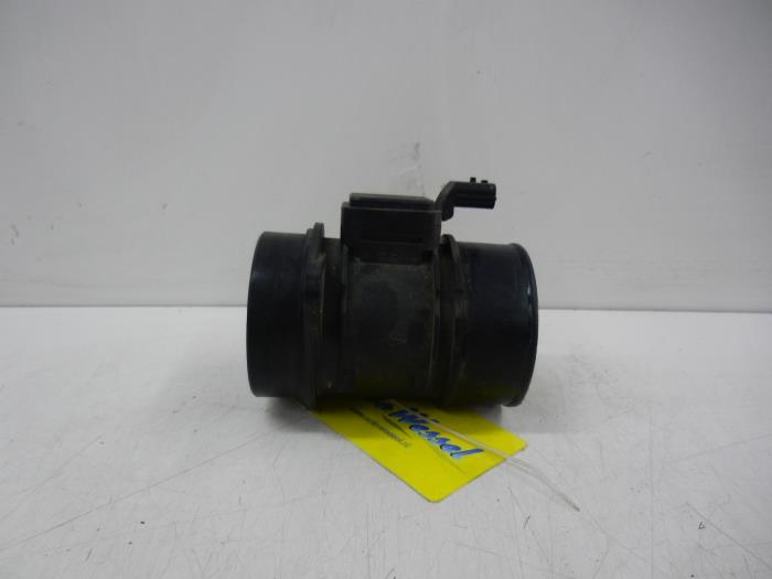 Used Airflow meter Renault Twingo II (CN) 1.5 dCi 75 FAP Price € 42,00 Margin scheme offered by Wessel Parts & Service B.V.