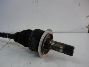 Used Drive shaft, rear right Mercedes Vito (639.6) 2.2 109 CDI 16V Price € 89,00 Margin scheme offered by Autobedrijf G.H. Wessel B.V.