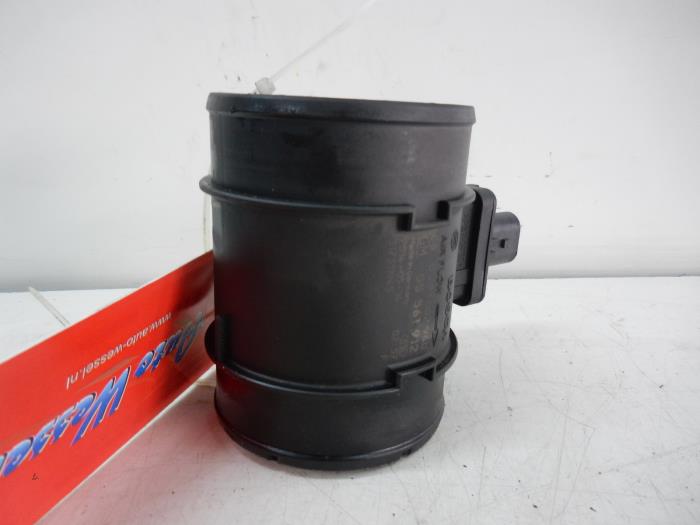 Begagnade Luftflödesmätare Opel Corsa E 1.3 CDTi 16V ecoFLEX Pris € 52,50 Marginaltabell erbjuds av Wessel Parts & Service B.V.