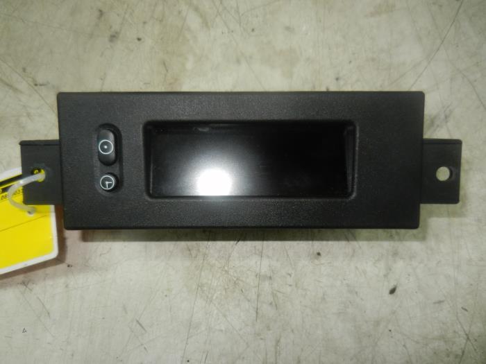 Begagnade Innerdisplay Opel Corsa D Pris € 26,25 Marginaltabell erbjuds av Wessel Parts & Service B.V.