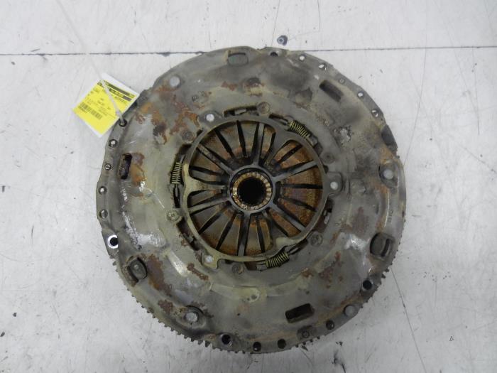 Used Flywheel Audi A3 Sportback (8PA) 2.0 TDI 16V Price € 236,25 Margin scheme offered by Wessel Parts & Service B.V.
