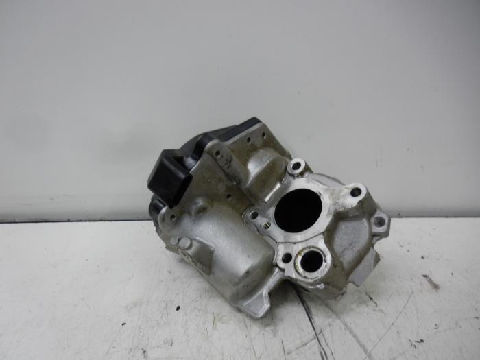 Gebrauchte AGR Ventil Mercedes Vito (639.6) 2.2 110 CDI 16V Euro 5 Preis € 57,75 Margenregelung angeboten von Wessel Parts & Service B.V.