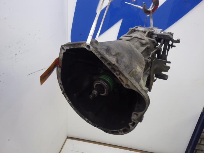 Usagé Boîte de vitesse Mercedes Sprinter 3t (903) 313 CDI 16V Prix € 418,95 Règlement à la marge proposé par Wessel Parts & Service B.V.