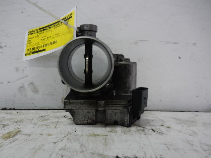 Usagé Boitier papillon Ford Focus 2 Prix € 72,45 Règlement à la marge proposé par Wessel Parts & Service B.V.