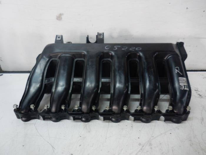 Intake manifold from a BMW 5 serie Touring (E61)  2004