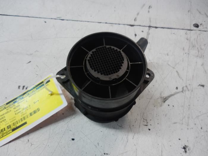 Gebrauchte Luftmengenmesser Mercedes Sprinter 3t (906.71) 211 CDI 16V 4x4 Preis € 30,45 Margenregelung angeboten von Wessel Parts & Service B.V.